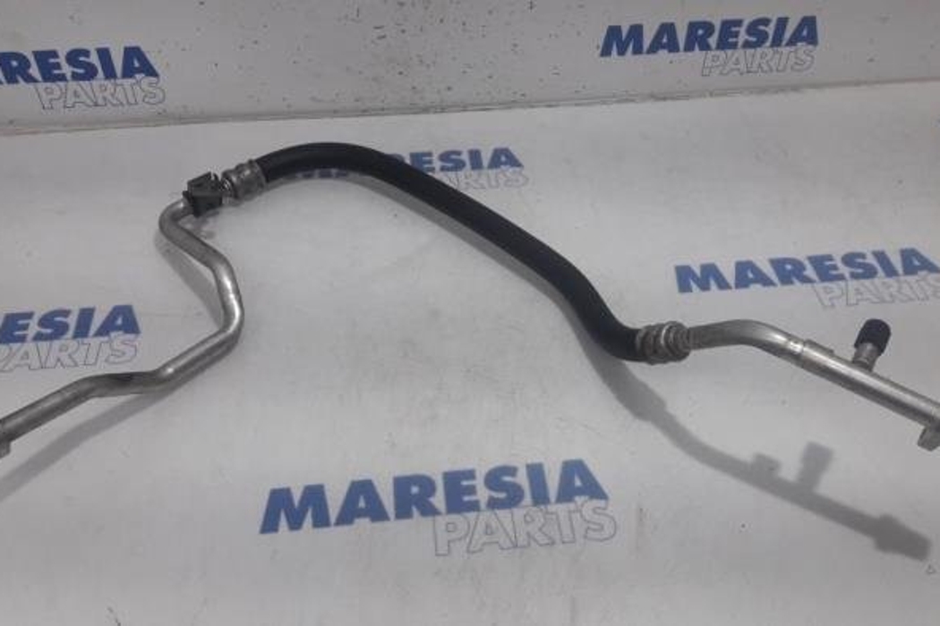 RENAULT Scenic 3 generation (2009-2015) AC Hose Pipe 924408507R,924800026R,924900035R,924540582R,924543538R 27423225