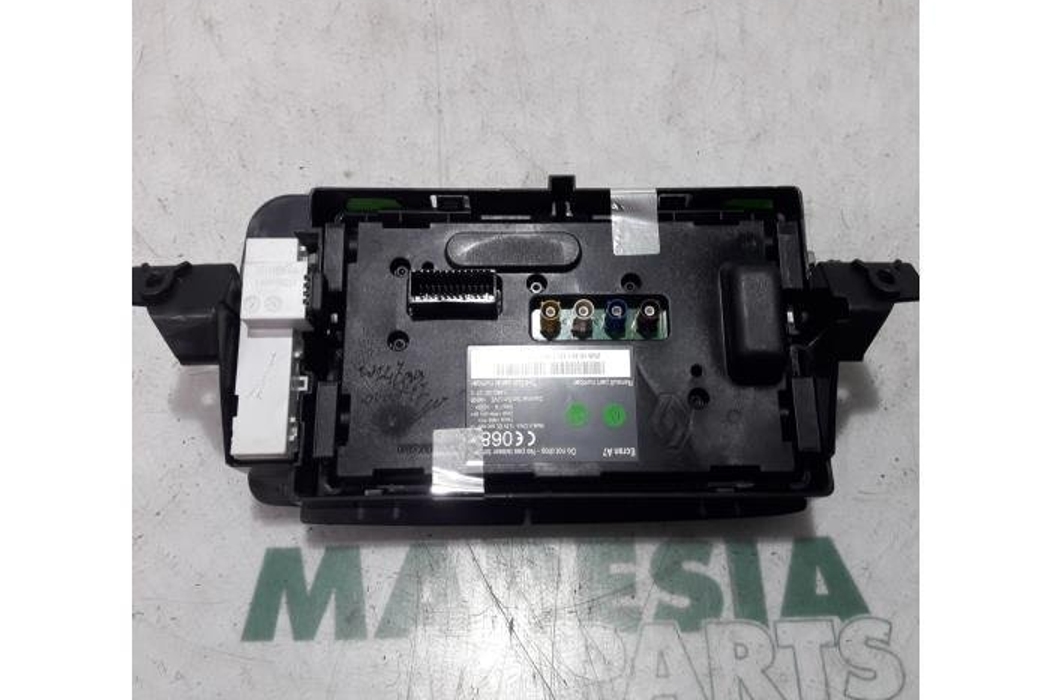 RENAULT Megane 3 generation (2008-2020) Navigācijas sistēma 259150931R,259153451R,259153411R,259156554R,IB3153J01272 27735285