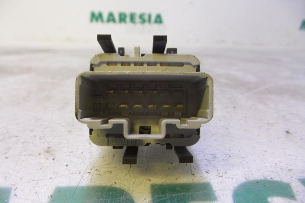 RENAULT Megane 2 generation (2002-2012) Pagrieziena rādītāja mehānisms 8200315033,008200315033 27749769