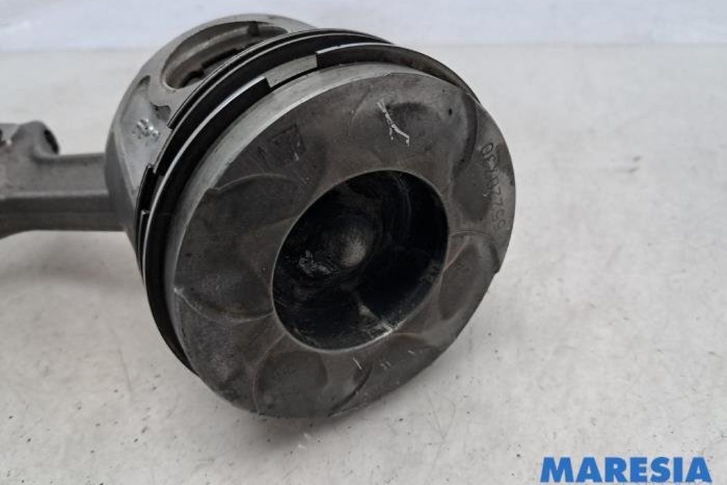 FIAT Ducato 3 generation (2006-2024) Virzuļu komplekts 9659672280,9667060880,9660381480,9800066680,I0314,819116914B,55220730,03DV3 30356066