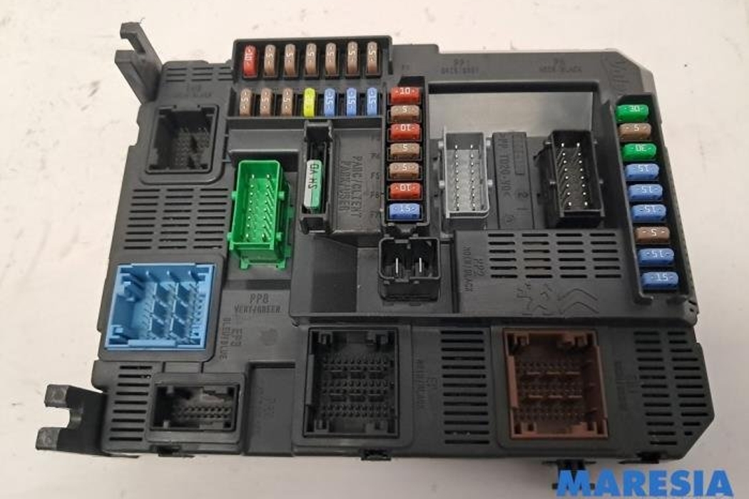 PEUGEOT 208 Peugeot 208 (2012-2015) Motora vadības bloks 9805895780,9807531680,1611427780,1608084980,141460180 30395298
