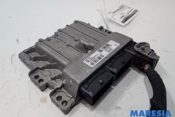 RENAULT Megane 3 generation (2008-2020) Motora vadības bloks 237102256R,237103011R,S180158106A 27286791