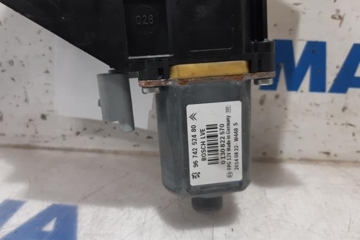 CITROËN C4 Cactus 1 generation (2014-2024) Priekšējo labo durvju logu pacēlājs 9674252480,9810287480,0130822570 27342956