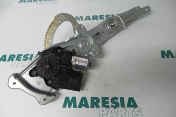 RENAULT Scenic 3 generation (2009-2015) Aizmugurējo labo durvju logu pacēlājs 910836200,827208148R,827200006R,827303178R 27343505
