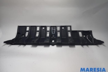 PEUGEOT 3008 1 generation (2010-2016) Aizmugurējā labā bampera stiprinājums 9682936080,7416P8 27345925