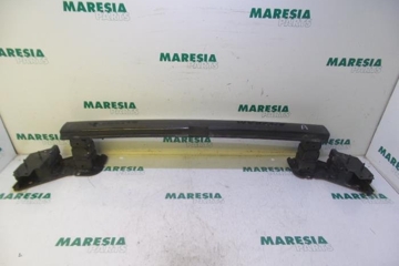 PEUGEOT 3008 1 generation (2010-2016) Aizmugurējā labā bampera stiprinājums 7203P0 27367997