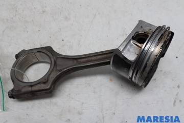PEUGEOT 3008 1 generation (2010-2016) Citas virsbūves detaļas 0628T1,0603A0,1675941480,1631729180 27521751