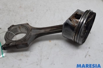 PEUGEOT 3008 1 generation (2010-2016) Citas virsbūves detaļas 0628T1,0603A0,1675941480,1631729180 27521753