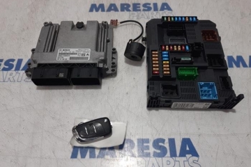 CITROËN C4 Cactus 1 generation (2014-2024) Motora vadības bloks 0281032456,9814182680,9663123380,1614382780,1612139080,9819849680,980640480,BSIN0200,1669607580,1677639980,1617321780,1677651480 27655189