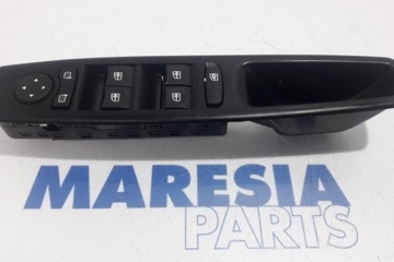 RENAULT Megane 3 generation (2008-2020) Подрулевой переключатель 809610016R,E30169 27657288