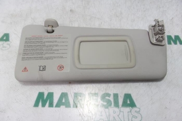 RENAULT Megane 3 generation (2008-2020) Right Side Sun Visor 964008613R,964006003R,964006792R,964001446R,964003787R,964007324R 27769882