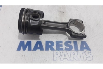 RENAULT Megane 3 generation (2008-2020) Virzuļu komplekts 120A13546R,120A14373R,120A16598R,7701475074 27776434