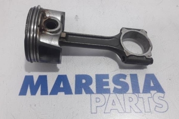 RENAULT Scenic 3 generation (2009-2015) Virzuļu komplekts A2100EN20A,121003RC0A 27776635
