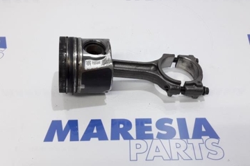 FIAT Talento 2 generation (2016-2020) Pistons Set R9M452,6000616489,6000616490,6000616491,6000616472 27782001