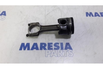 RENAULT Kangoo 2 generation (2007-2021) Virzuļu komplekts 120A13546R,120A14373R,120A16598R,7701475074 27782212