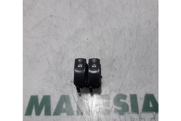 RENAULT Clio 3 generation (2005-2012) Подрулевой переключатель 8200214939,008200214939 27825935