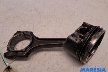 ALFA ROMEO Giulietta 940 (2010-2020) Virzuļu komplekts 55235225,55210597,55269058,6000100391 27860668