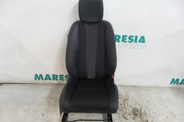 RENAULT Megane 3 generation (2008-2020) Front Right Seat 27923185