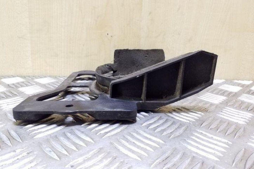 AUDI A5 8T (2007-2016) Other suspension parts 8K0863188,8K0863190 26103586