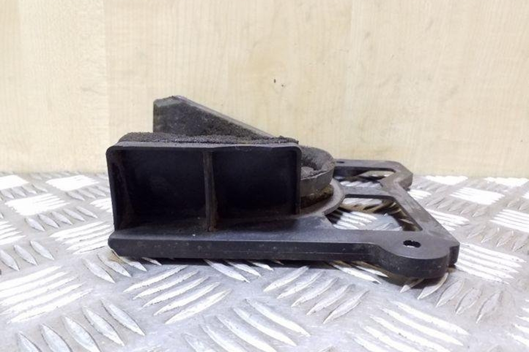AUDI A5 8T (2007-2016) Other suspension parts 8K0863188,8K0863190 26103586
