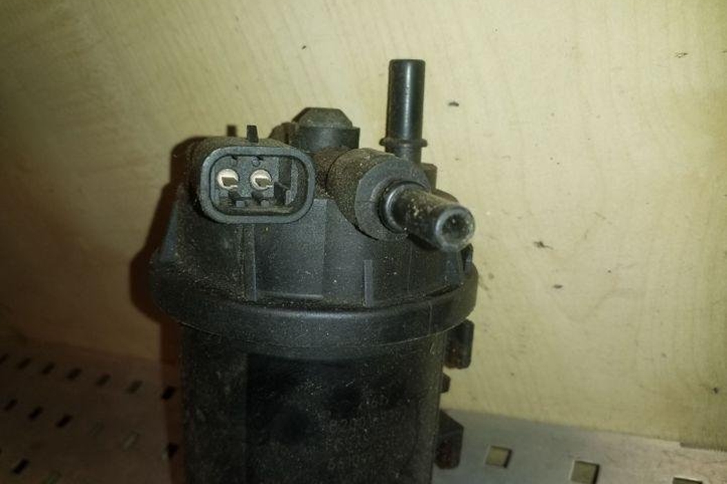 RENAULT Scenic 1 generation (1996-2003) Degvielas filtra korpuss 8200169353 26118517