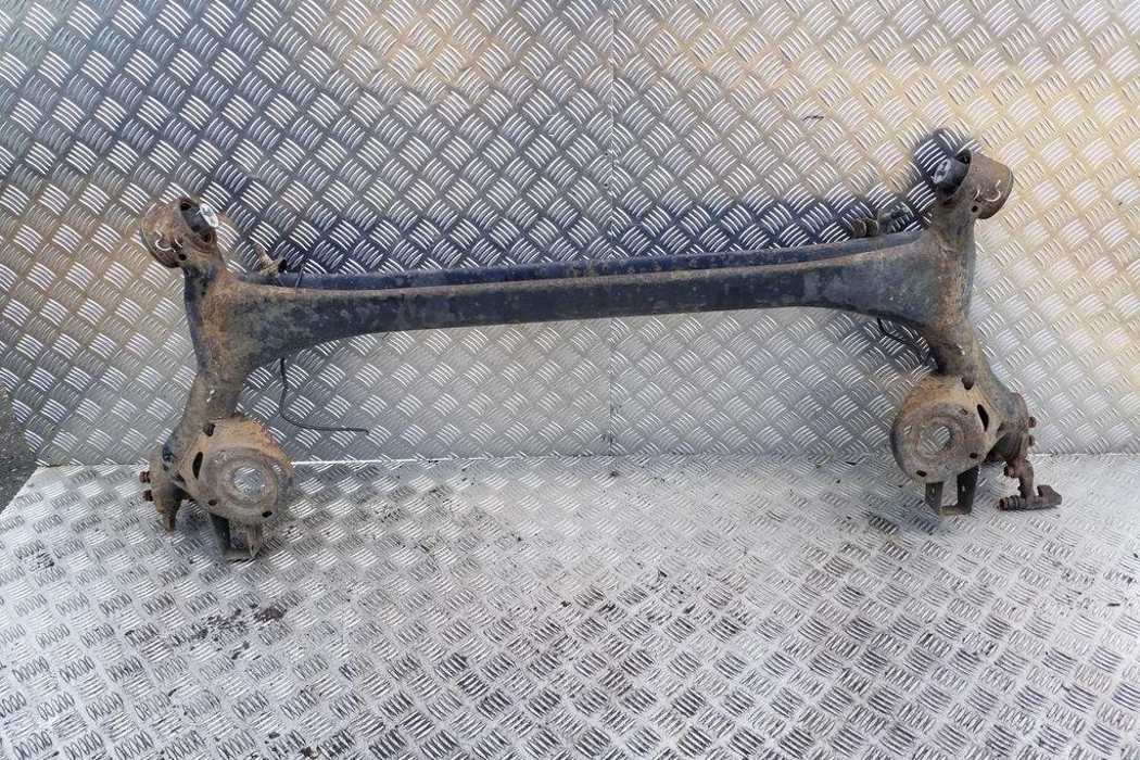 VOLKSWAGEN Polo 4 generation (2001-2009) Rear Axle 32152823