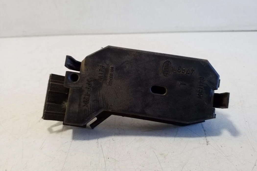 SEAT Toledo 2 generation (1999-2006) Контакт задних фонарей 96163700 32159982