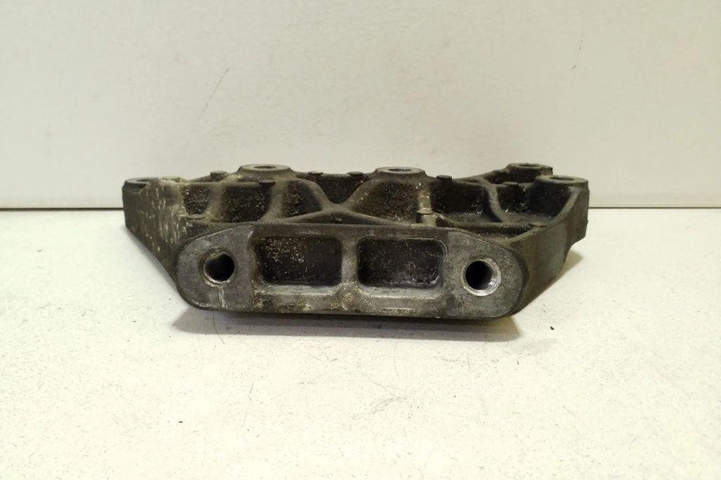 LAND ROVER Range Rover Evoque L538 (1 gen) (2011-2020) Gearbox Mount Bracket BJ327M125BA 32162471
