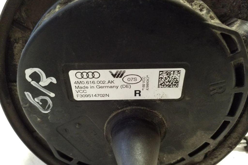 AUDI e-tron GT 1 generation (2020-2024) Aizmugurējais labais gaisa balstiekārtas spilvens 4M0616002AK 32163330