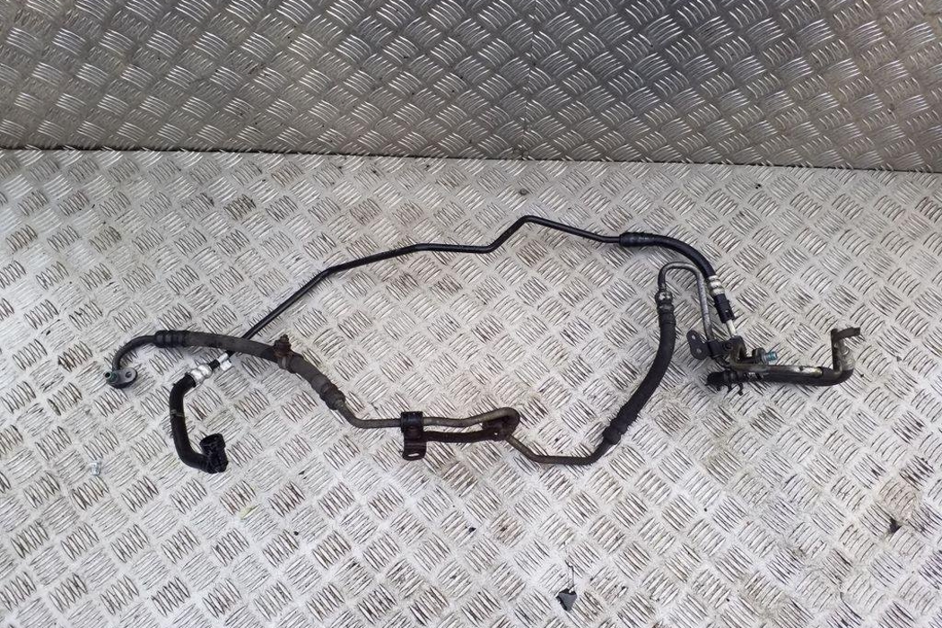 VOLVO XC60 1 generation (2008-2017) Stūres pastiprinātāja šļauka 31280864,31340883 32167159
