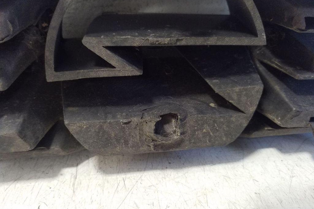 OPEL Astra G (1998-2009) Решетка радиатора переднего бампера 90588120 32172836