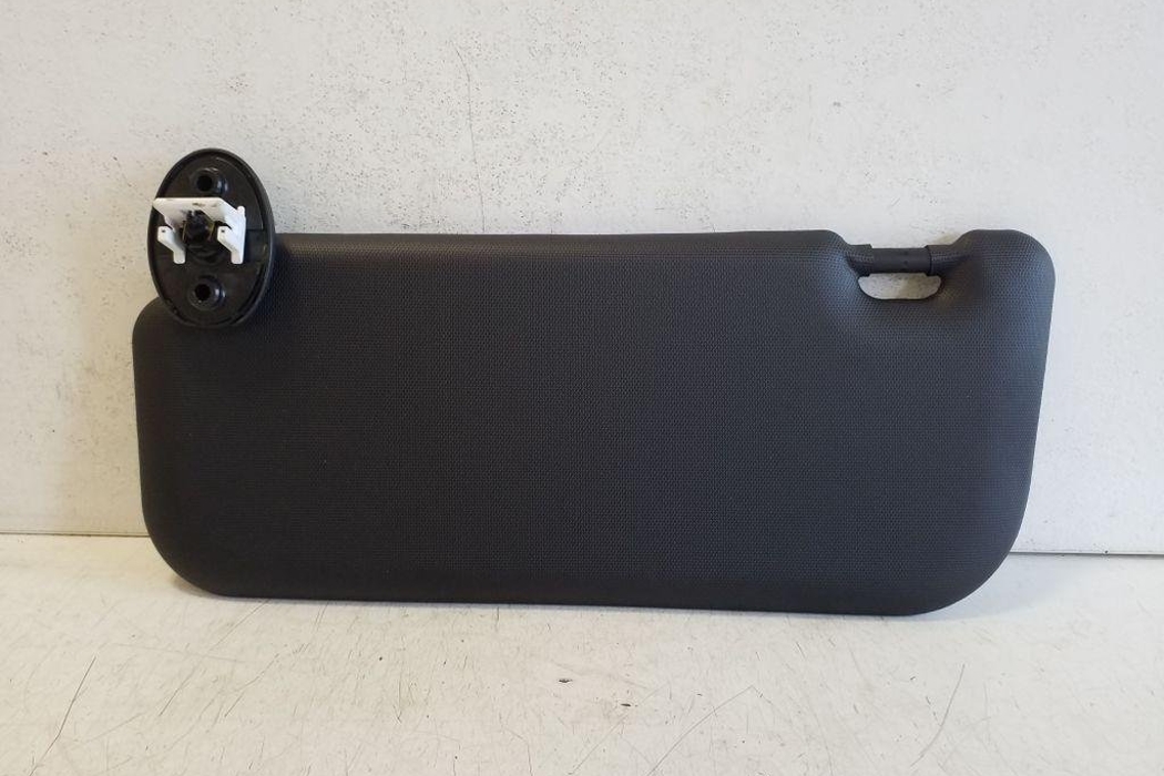 TOYOTA Corolla 12 generation E210 (2019-2024) Right Side Sun Visor 32176635