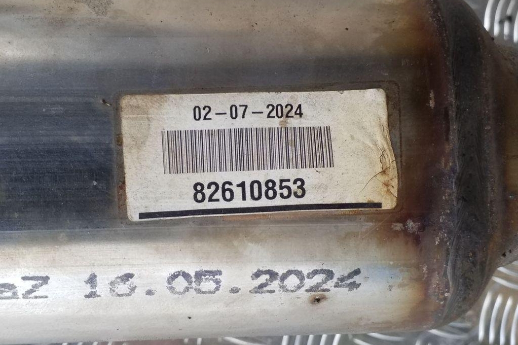 VOLVO XC60 2 generation (2017-2024) Uttömma 82610853,82421354,32138529,82617365 32178618