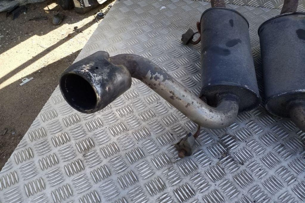 CHEVROLET Captiva 1 generation (2006-2018) Rear Exhaust Muffler 32180018