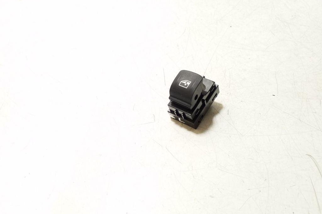 BMW 3 Series G20/G21/G28 (2018-2024) Rear Left Door Window Control Switches 7950756 32182821