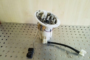 AUDI A4 B8/8K (2011-2016) Топливный насос 8K0919050 26064029