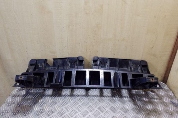 BMW X5 E70 (2006-2013) Aizmugurējā labā bampera stiprinājums 51127158444,7158444 26109020