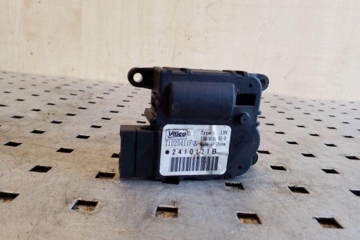 RENAULT Megane 3 generation (2008-2020) Клапаны управления внутренним подогревом T1020411F 26146846