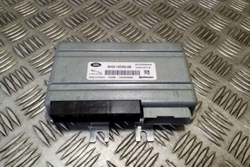 JAGUAR XJ 2 generation (2009-2014) Air Suspension Control Unit AH4214D392AB 26195743