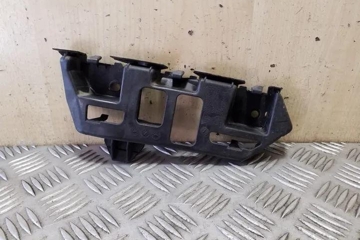 PORSCHE Cayenne 958 (2010-2018) Aizmugurējā kreisā bampera stiprinājums 7P5807483A 26224068