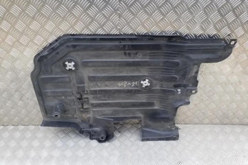 VOLVO XC60 2 generation (2017-2024) Задняя средняя нижняя защита 31420483 26233711