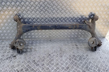 AUDI A2 8Z (1999-2005) Rear Axle 32152827