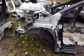 PEUGEOT 208 Peugeot 208 (2012-2015) Priekšēja kreisā ceturtdaļa 32158313