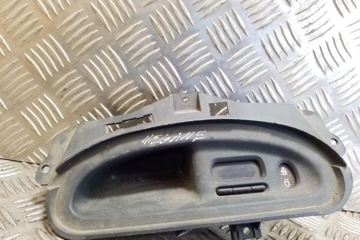 RENAULT Megane 1 generation (1995-2003) Navigationsdisplay 7700840351 32160625