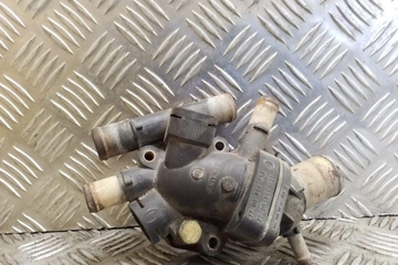 RENAULT Megane 1 generation (1995-2003) Termostat 7700866731,7700866730 32160903