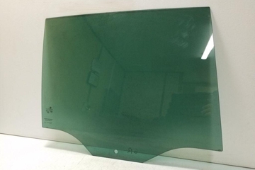 VOLKSWAGEN Tiguan 2 generation (2016-2024) Rear Right Door Window Glass 43R008600 32163656