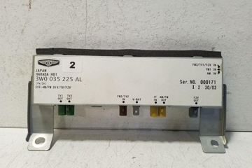 BENTLEY Continental Bootlid Antenna Amplifier 3W0035225,3W0035225AL 32166235