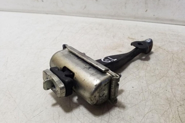 FORD Kuga 1 generation (2008-2013) Aizmugurējā kreisā durvju ierobežotājs CJ54S27200AA 32167263