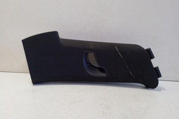 VOLKSWAGEN Touareg 2 generation (2010-2018) Aizmugurējā kreisā statnes apdare 7P6867241G 32169516