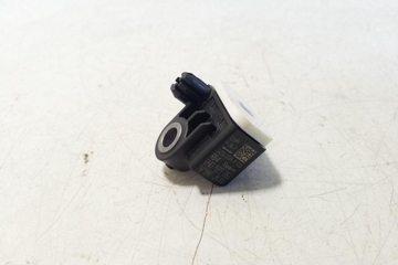 VOLKSWAGEN Touareg 2 generation (2010-2018) Rear Right Impact Sensor 101208201,2H0959351 32169528